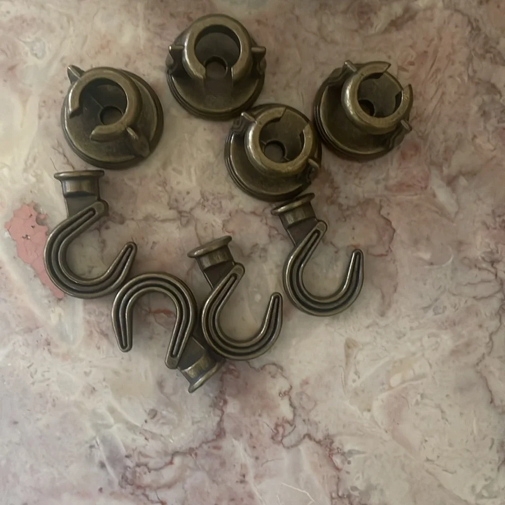 New In Packaging Enchanted Garden/HoldAll Hook Set and Additional 4 Hook Pieces